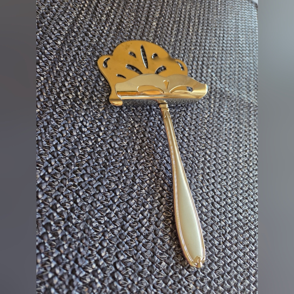 Princess House Barrington Stainless Hooded Asparagus Server